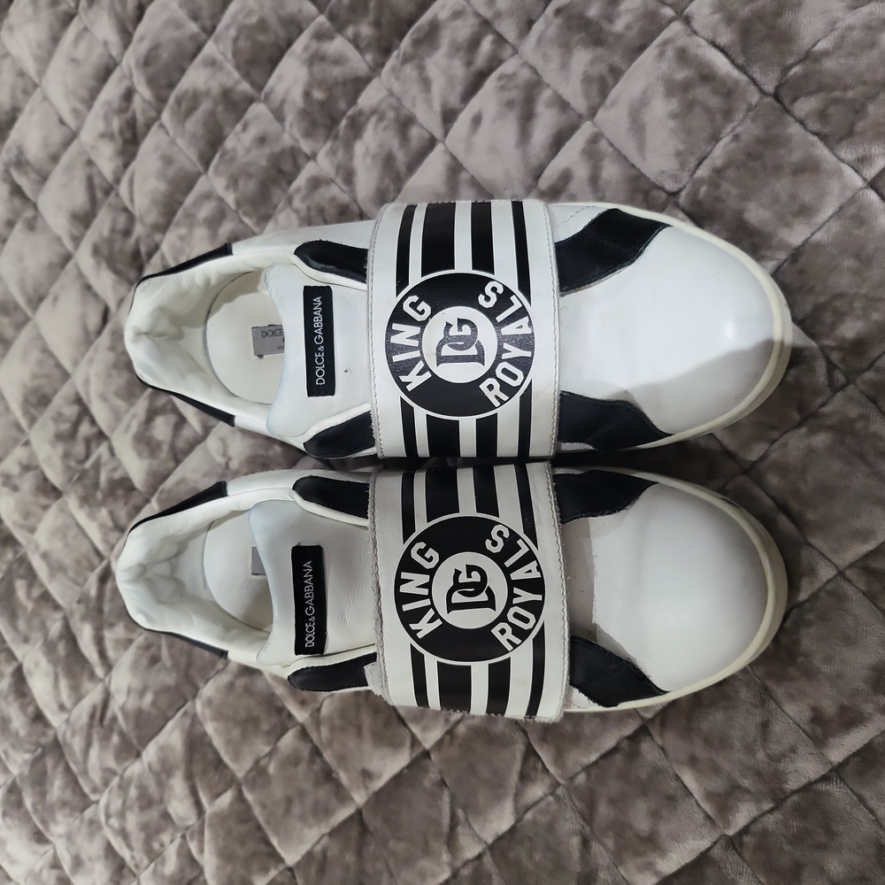 Boys Dolce & Gabbana sneakers size 37